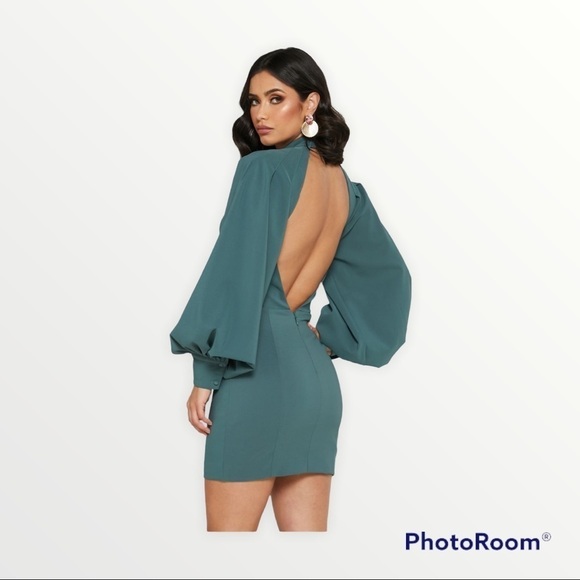 NWT LAVISH ALICE Sage Green Balloon Sleeve Open Back Mini Dress Size 12 - Picture 9 of 10
